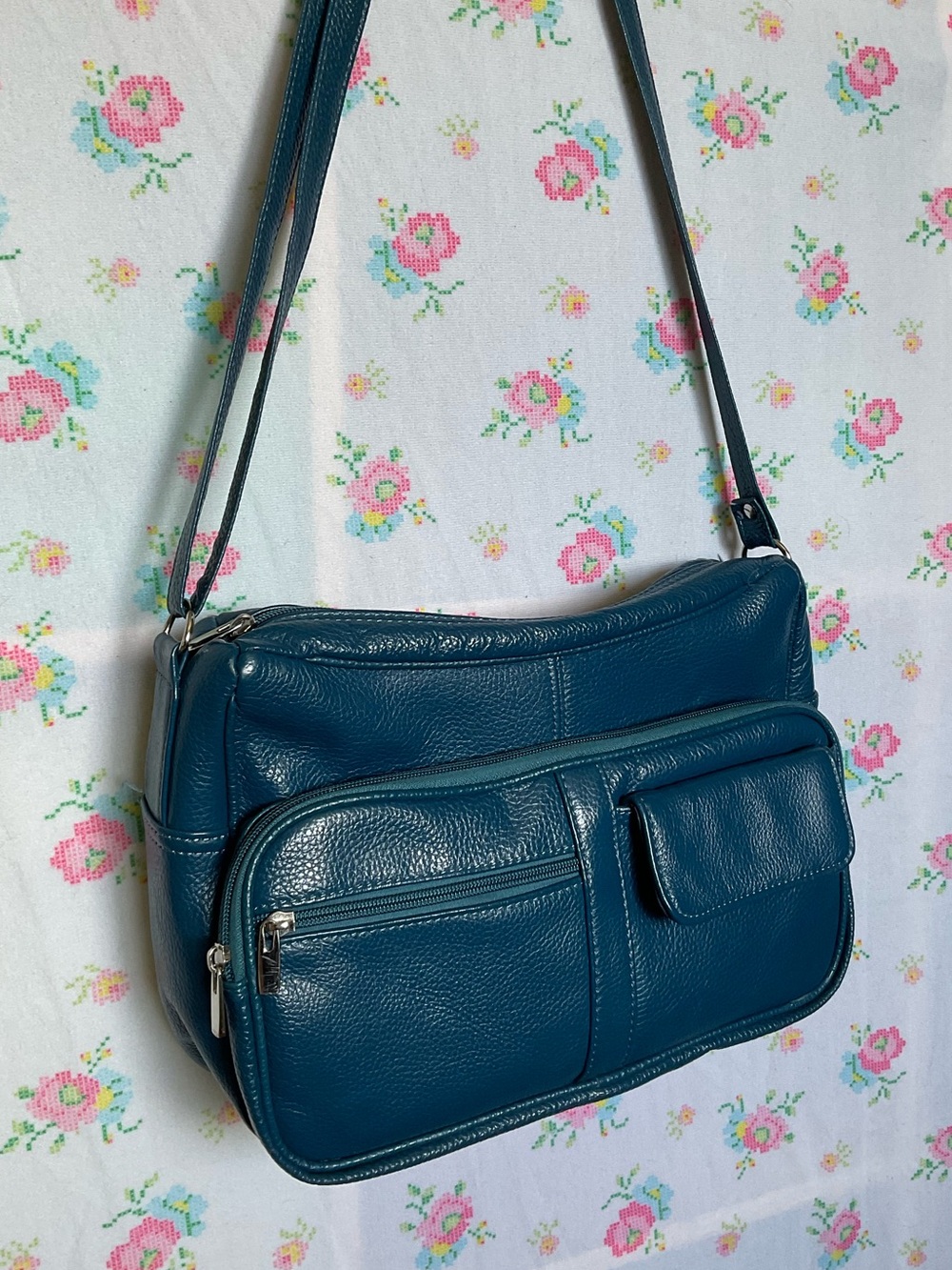 Blue Leather Cross Body Messenger Bag With Pockets